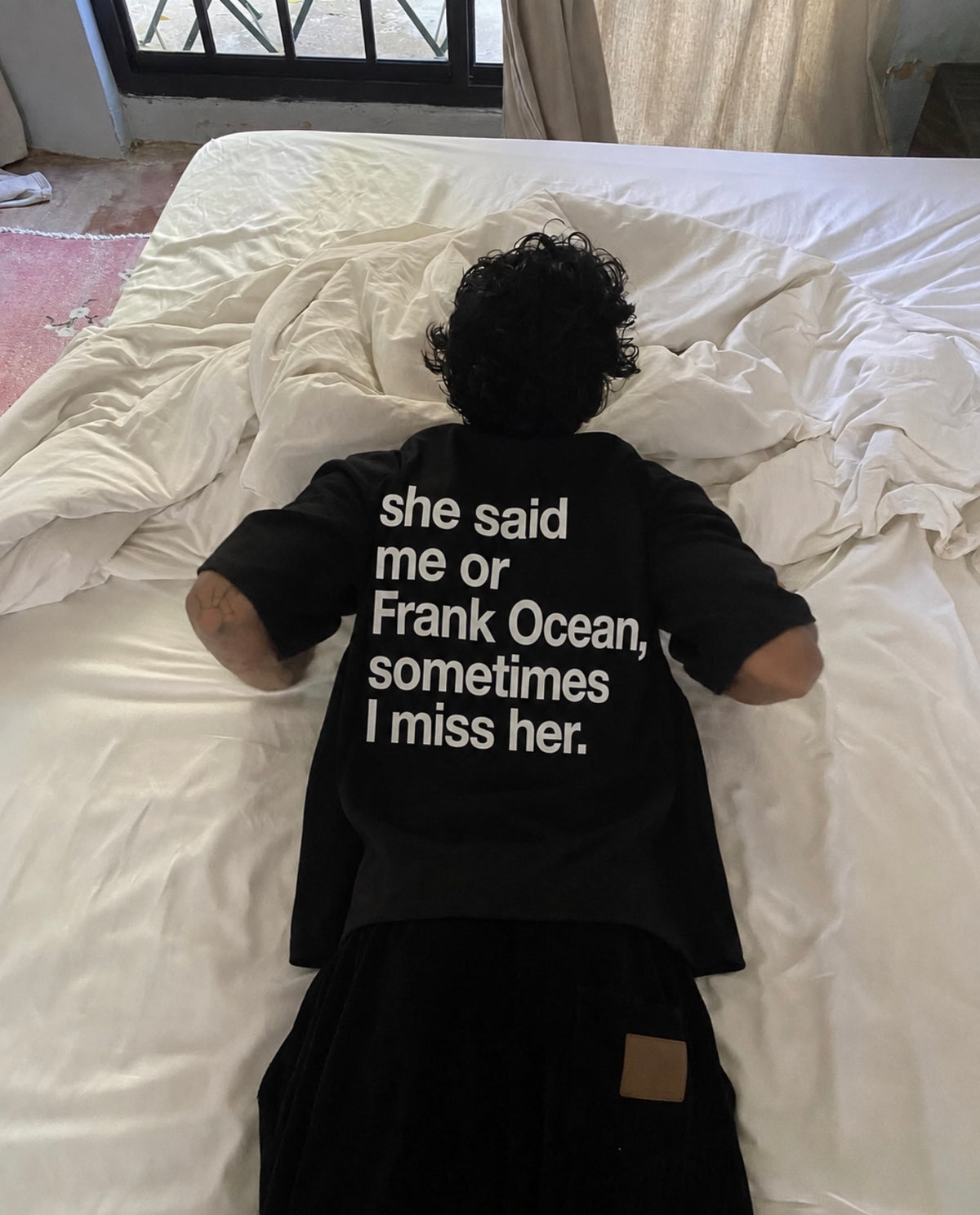 “Miss her” Art Boxy Black Tee
